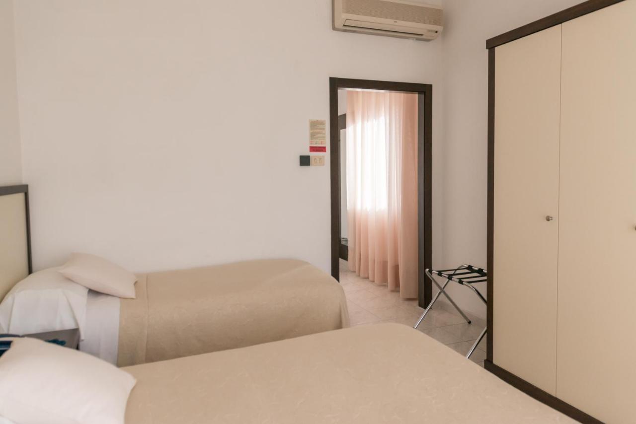 Hotel Viola Gaeta Exterior photo